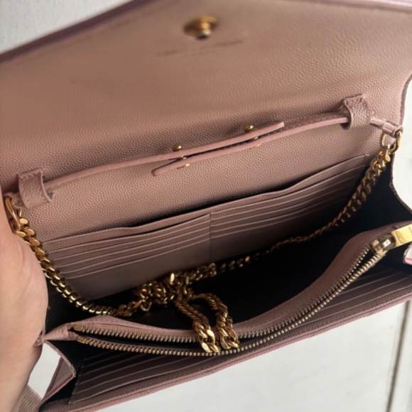 YSL Saint Laurent Matelasse Wallet on Chain (WOC) Grain De Poudre Chevron - Picture 5 of 8